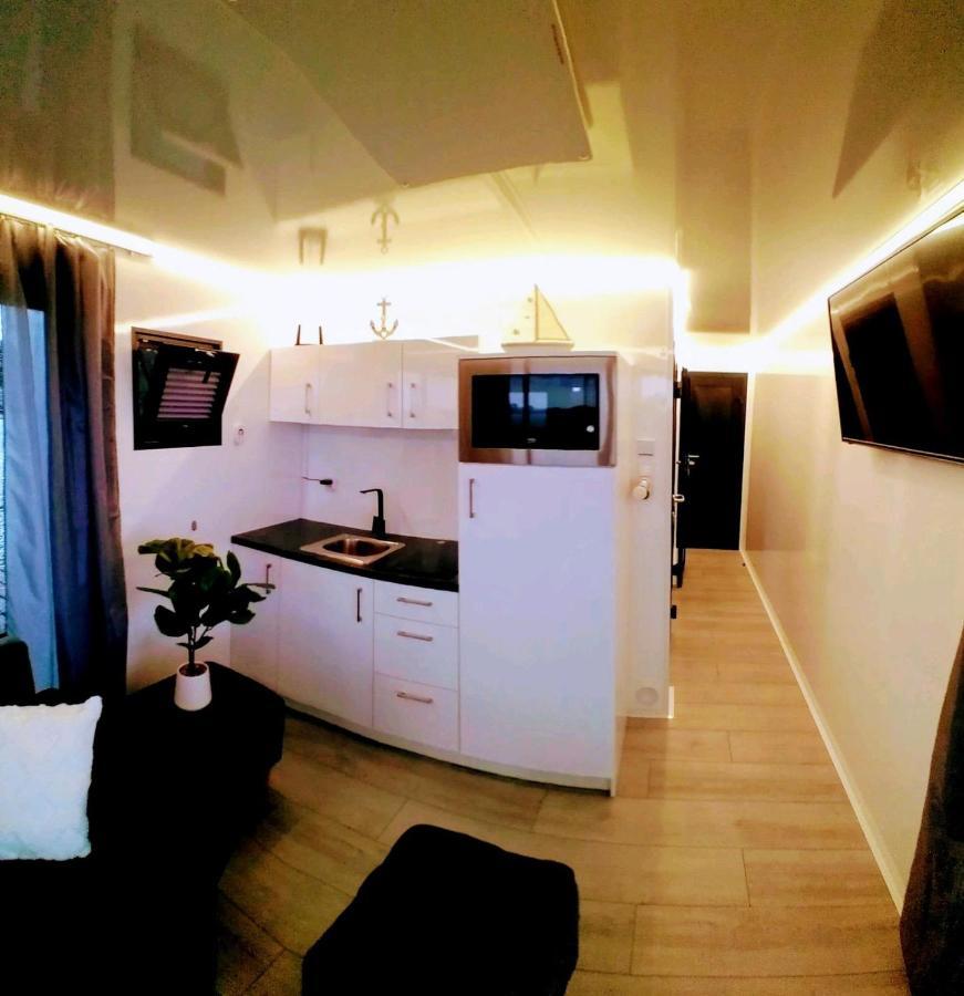 Houseboat Arka 1 - Domki Na Wodzie, Rower Wodny, Wifi, Parking Mielno  Buitenkant foto